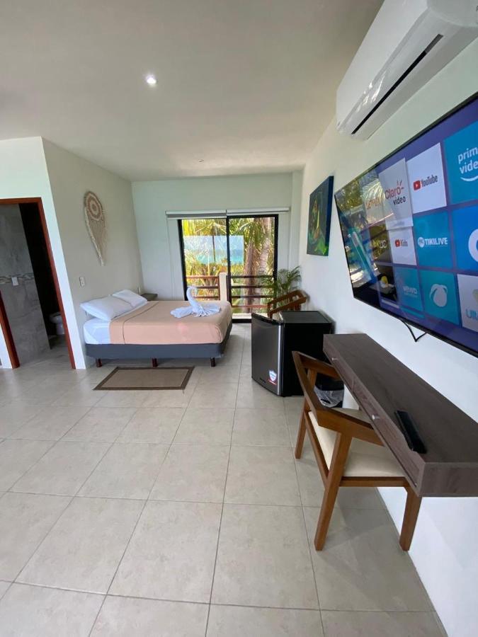 Cuxos Hotel Beachfront Isla Mujeres Luaran gambar